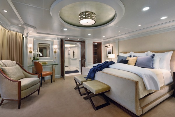 Oceania Cruises Oceania Marina Owners Suite Bedroom.jpg